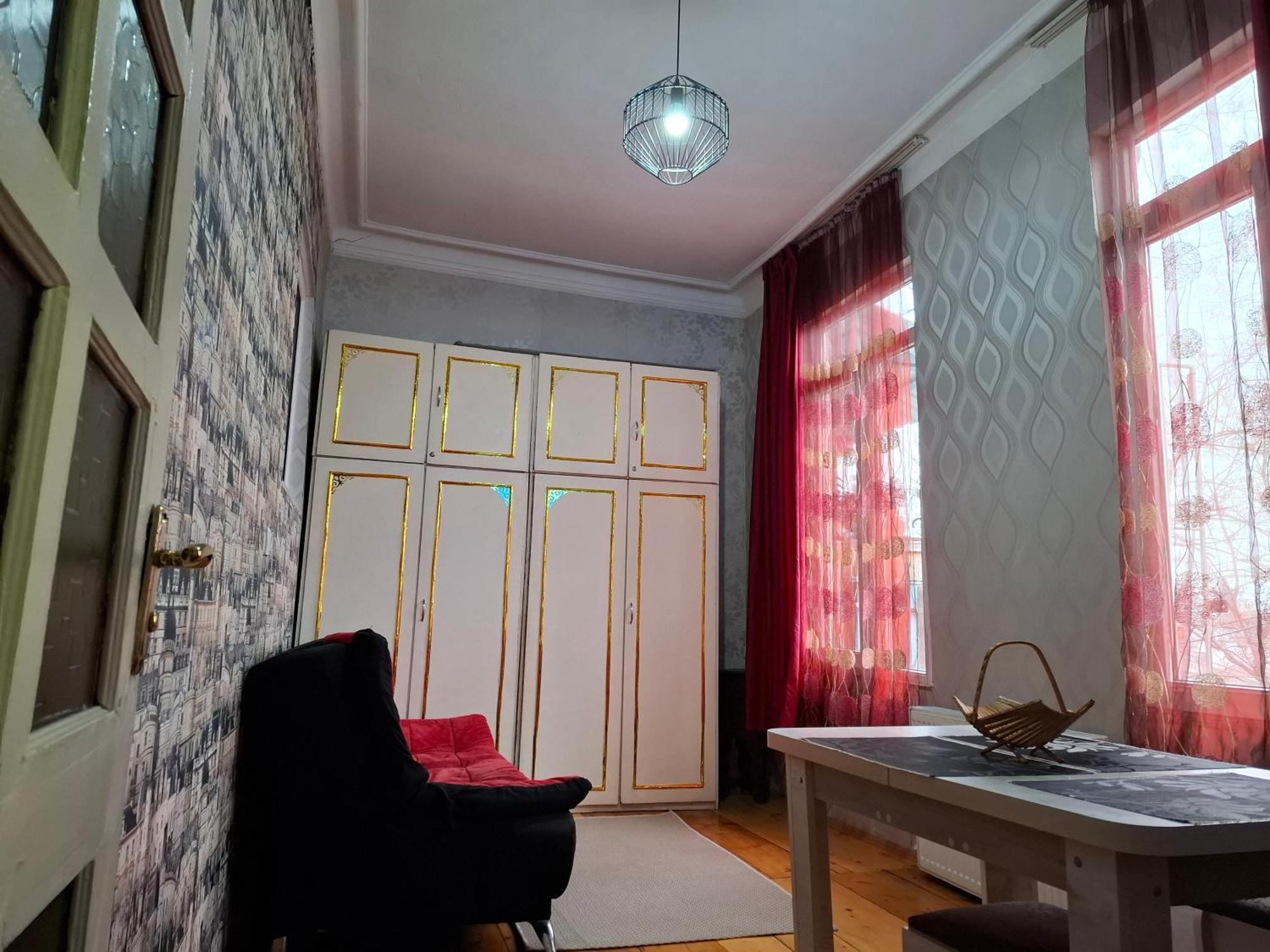 House In Old Tbilisi Apartment Room photo